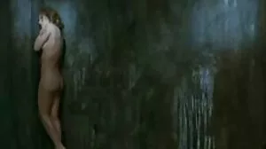 Η άτακτη Naomi Woods παίρνει το πρώτο της BBC